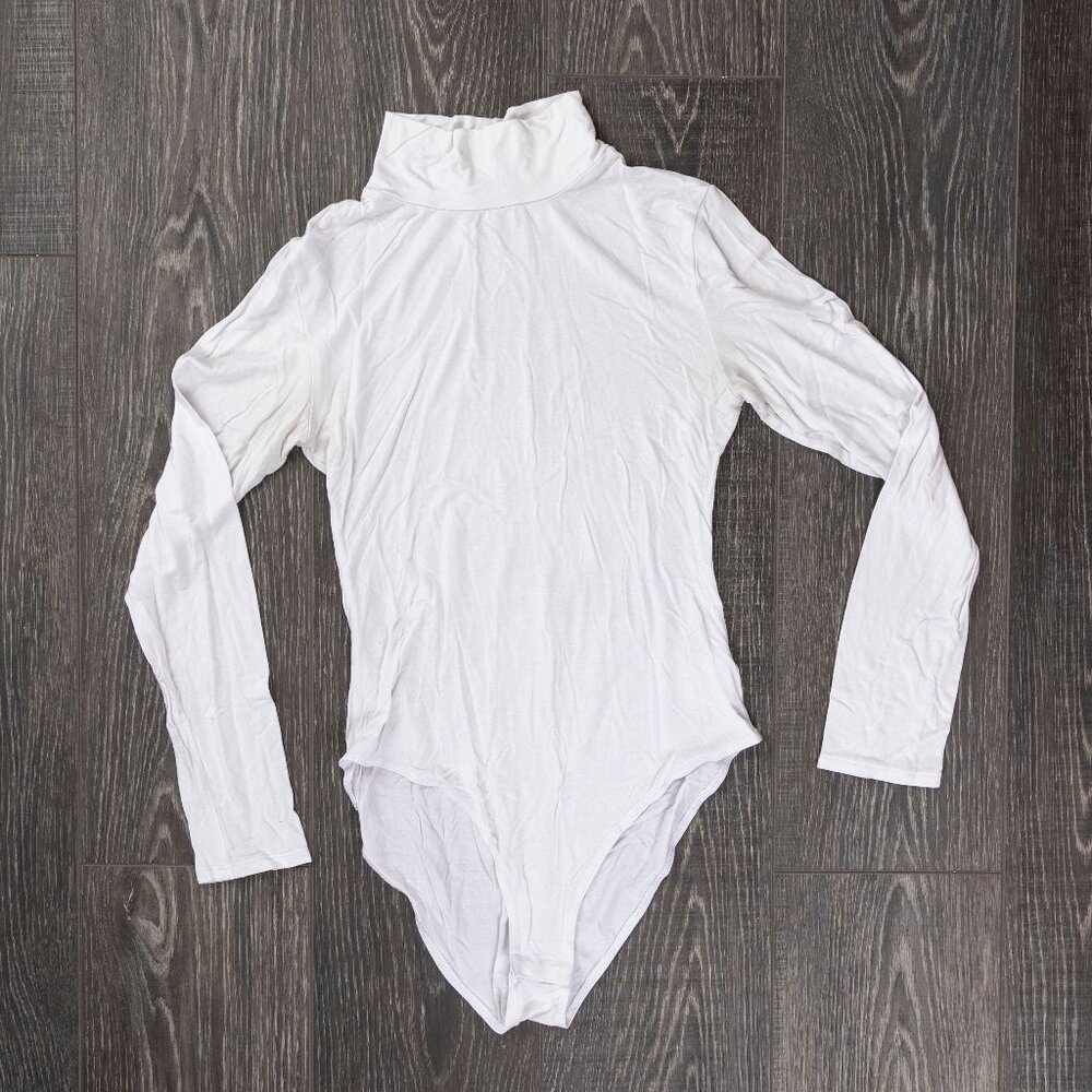 White Longsleeve Mangopop Bodysuit Small